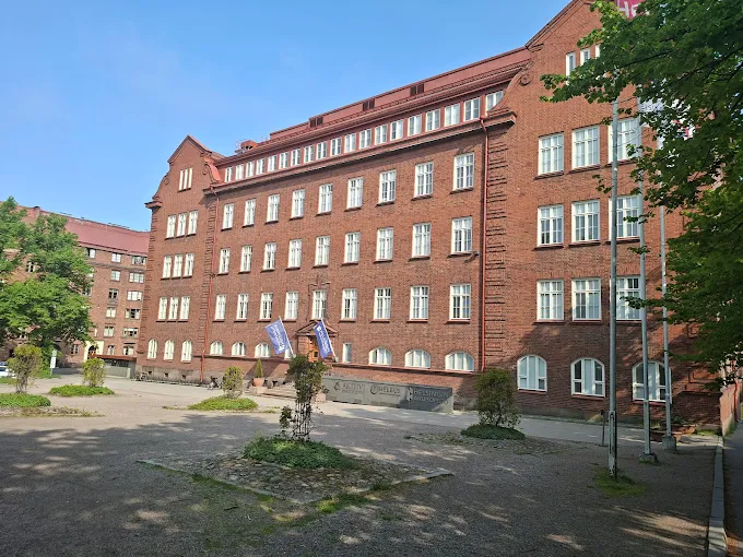 Helsinki School of Business